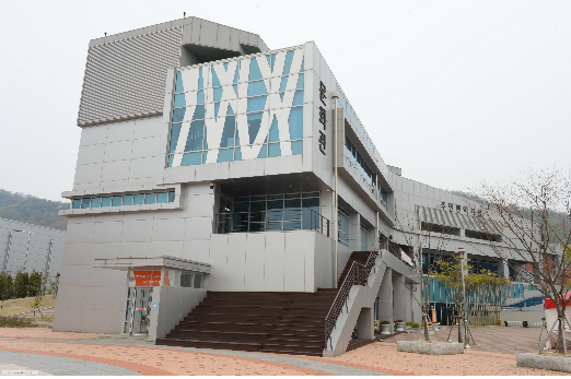 건물전경